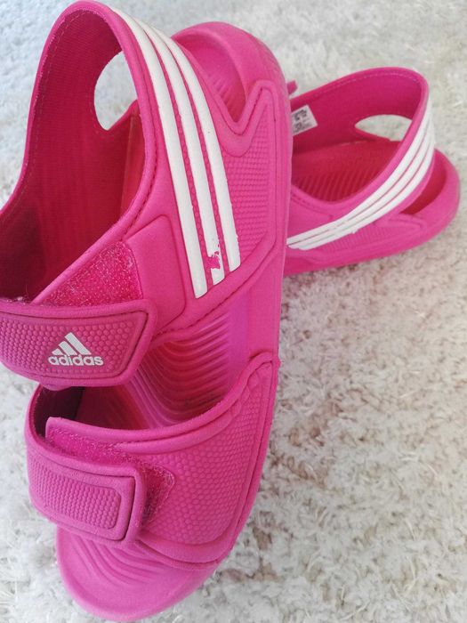 Детски сандали ADIDAS номер 34