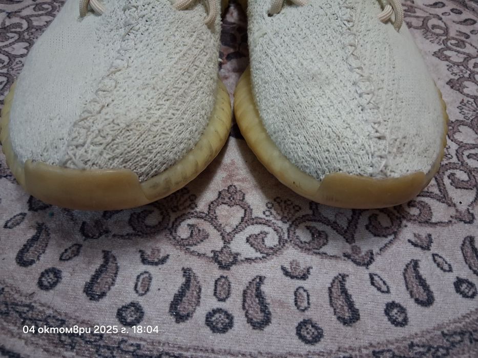 Adidas yezzy 350 v2 Cream номер 43 1/3 ( 27,5 см )