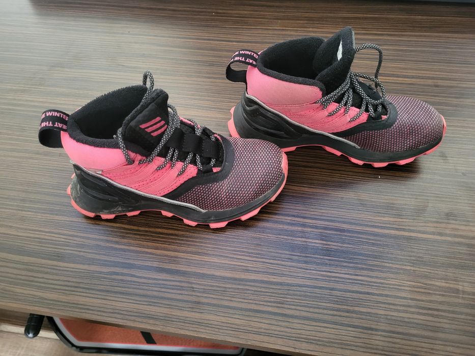 Ghete Adidas nr 32