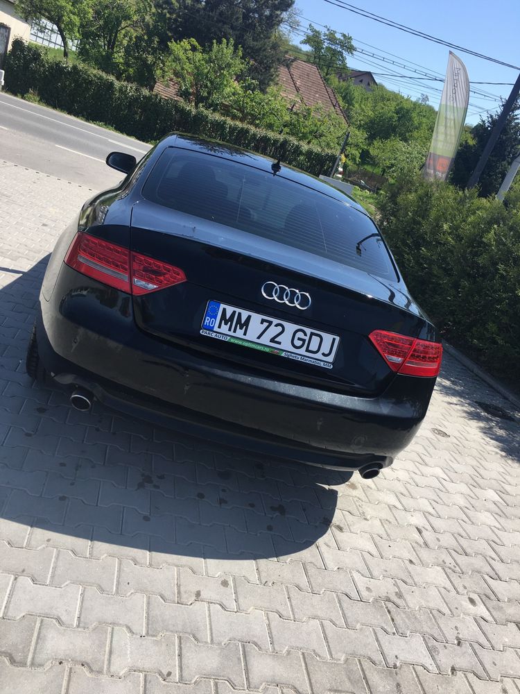 Vand Audi A5 2.7 2010