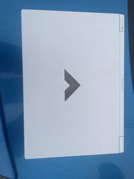 laptop victus by hp 15-fa0028nq