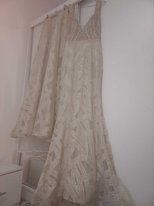 Rochie nașă , miresă  , seară  1500lei