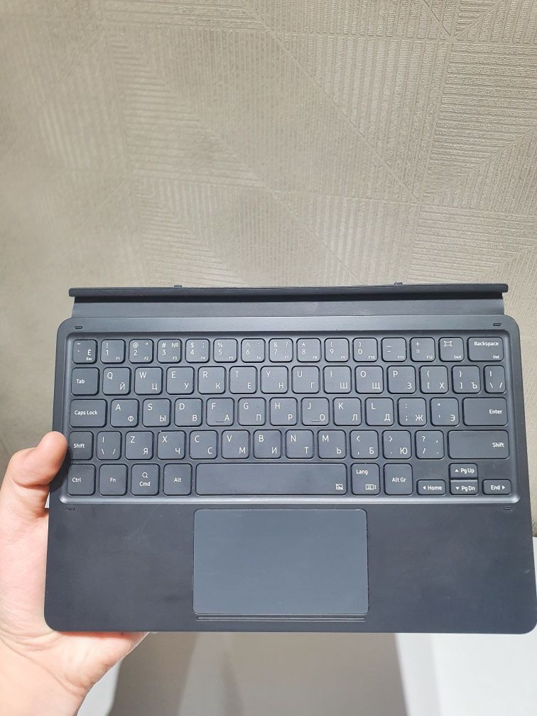 Клавиатура-чехол для Samsung Galaxy Tab S7/S8