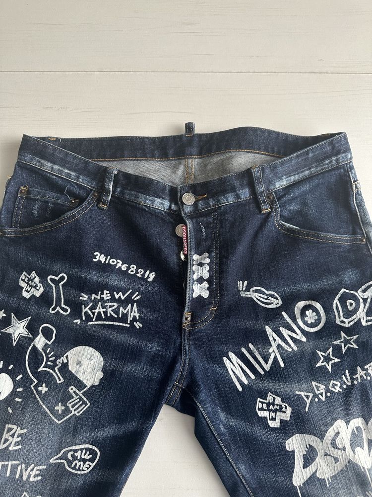 blugi dsquared2 graffiti
