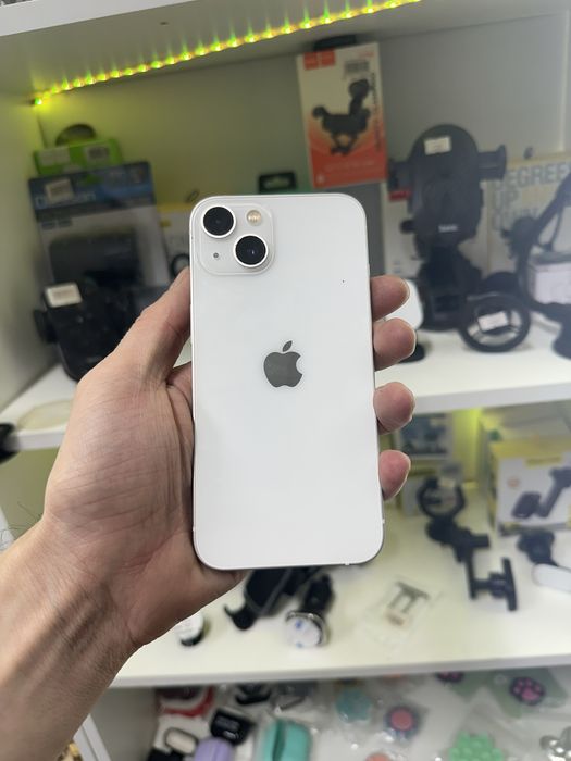 Продам айфон 13 в хорошем состояний