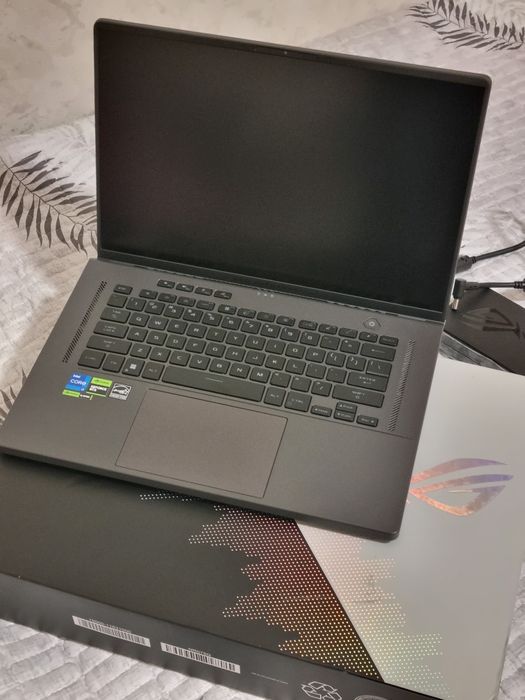 ASUS ROG Zephyrus G16