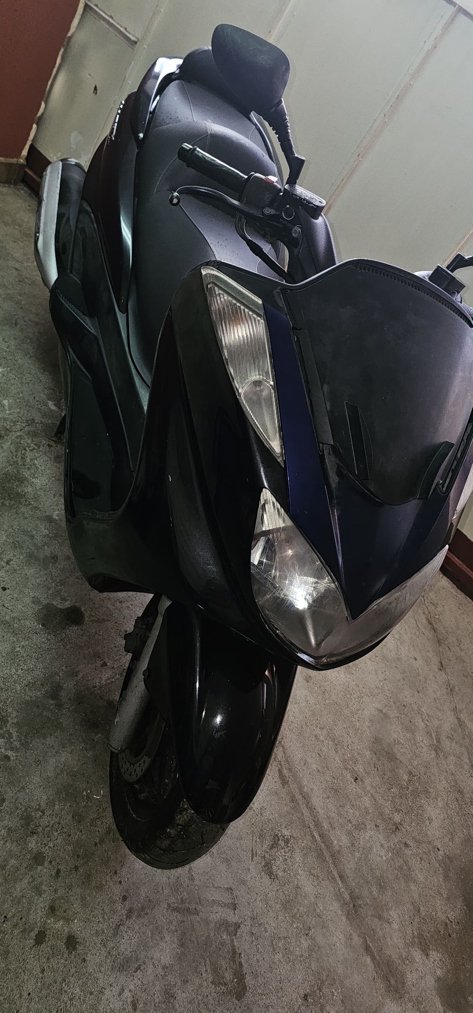Yamaha Majestic 400 кубика 2008 година