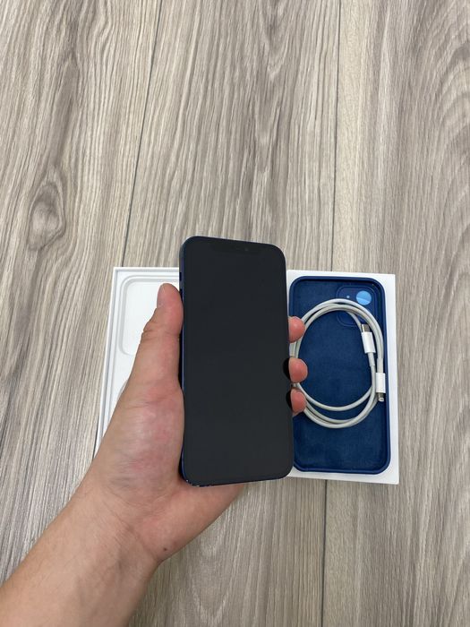 IPhone 12/Телефон/Айфон 12