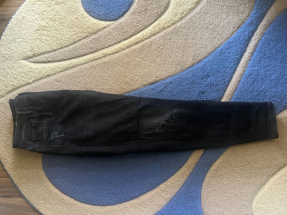 Blugi Zara rupti negri