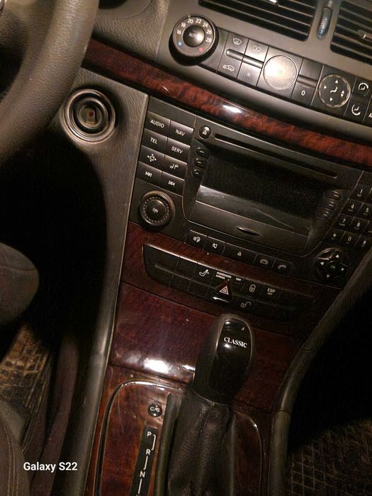 Se vinde mercedes c200 class