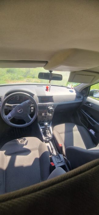 Opel Astra H 2004