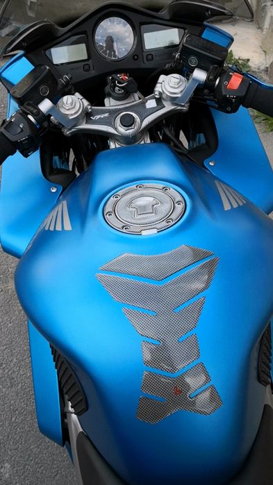 Vând Honda vfr 800 vtec deosebit