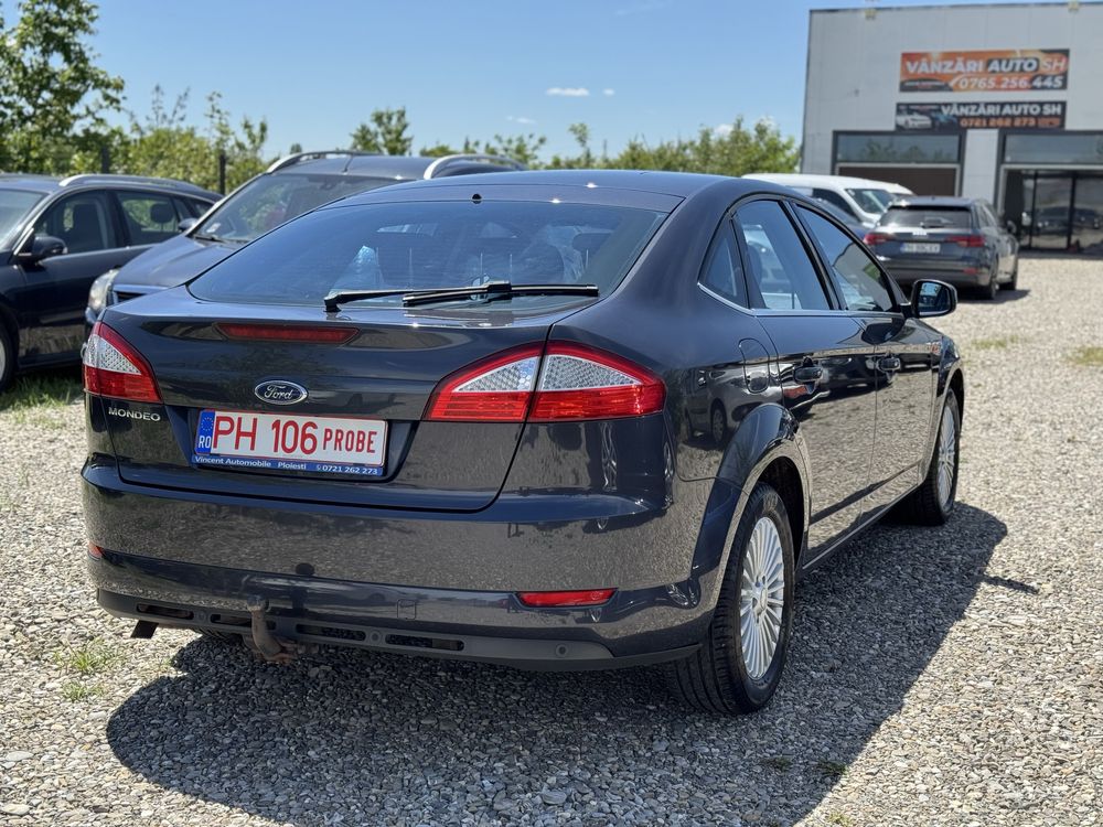 Ford Mondeo Sedan 2.0-16V Titanium 10/2009 Cash/RATe