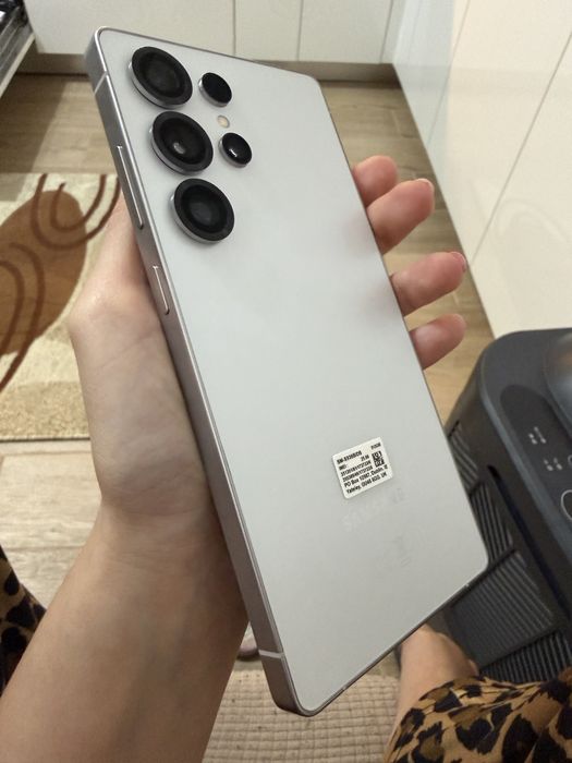 Samsung s25 ULTRA , 512 gb ,garantie 22 luni