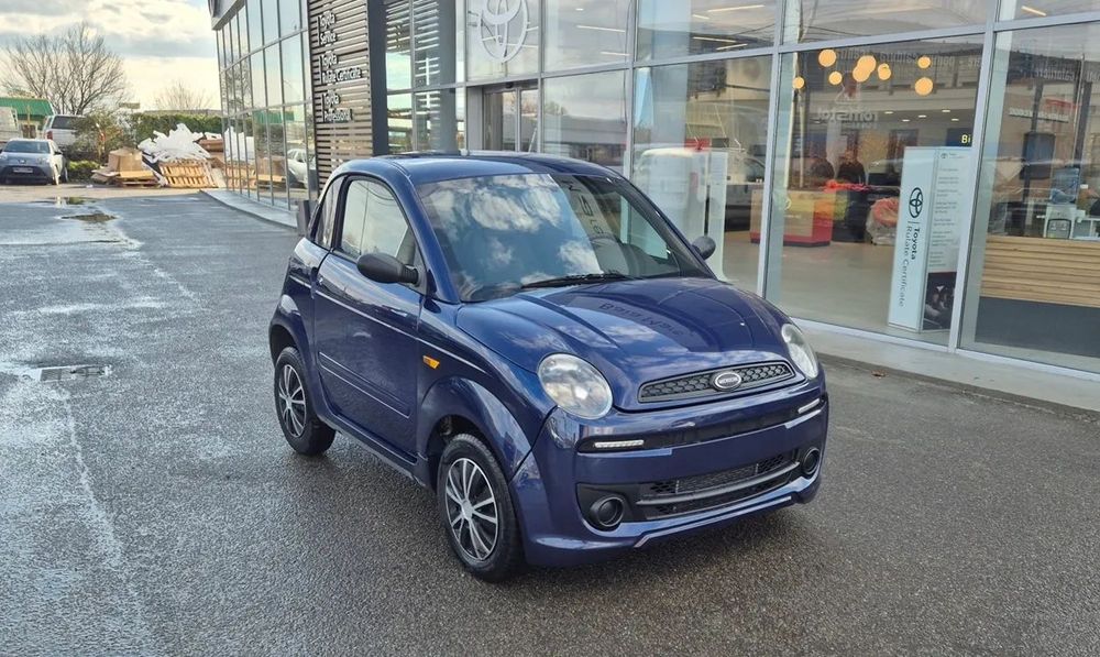 Microcar Due Fara defecte