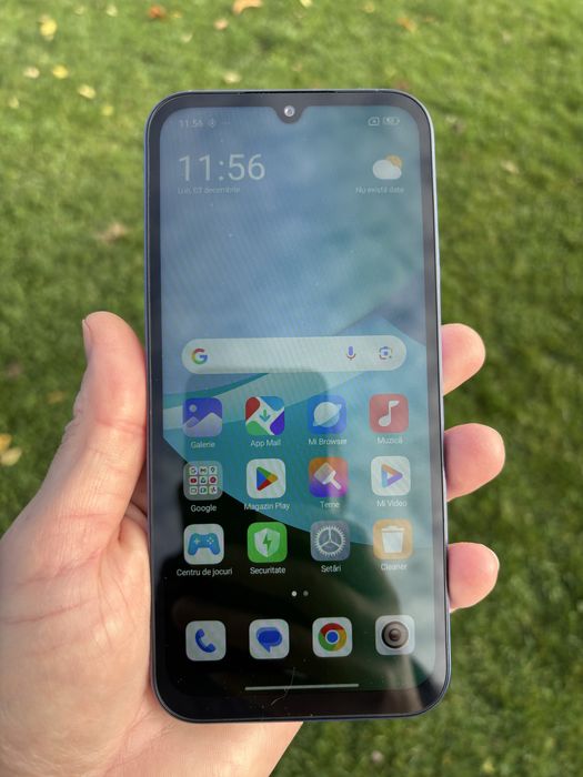 Redmi 13C ca NOU 4GB RAM cu 128GB ROM original impecabil