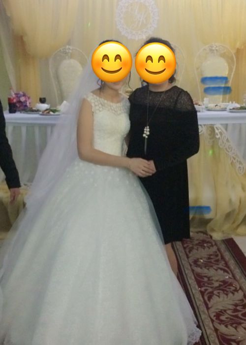 Продам черное велюровое платье