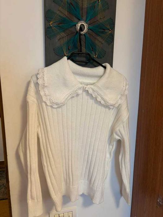 Pulover alb, gros, cu gulet, office, stil Zara