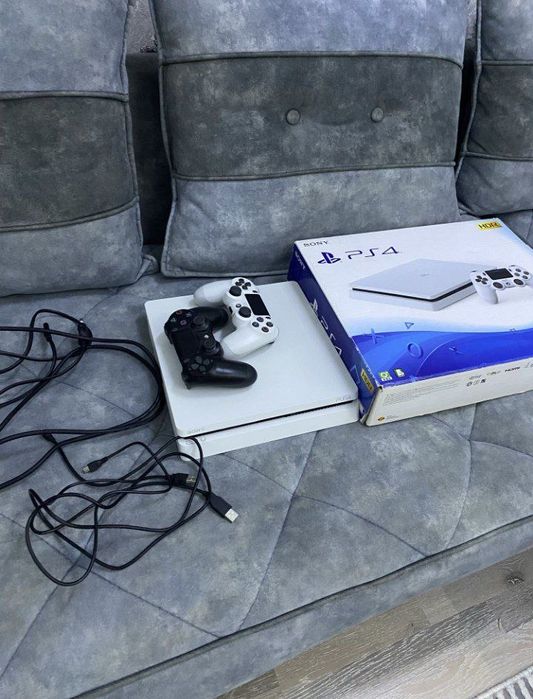 Playstation 4 slim ideal по хорошей цене