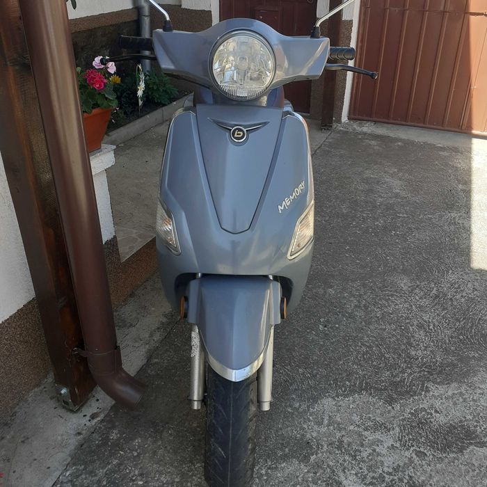 Scuter Belline Memory