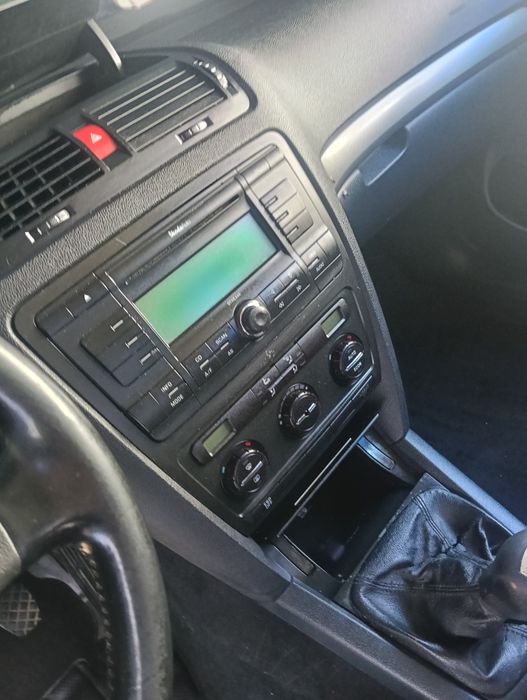 Schimb cu ATV 4x4 minim 400 cmc Skoda Octavia 2 Ambiente 2.0 TDI