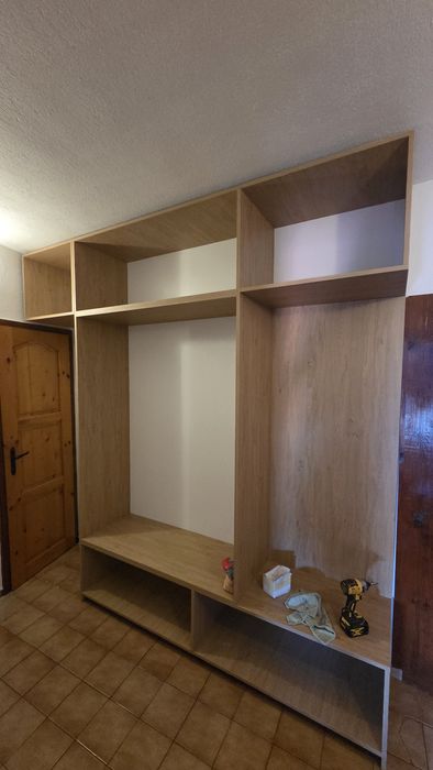 Сглобяване и монтаж на мебели