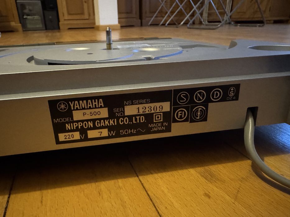 Pick-up Yamaha P-500