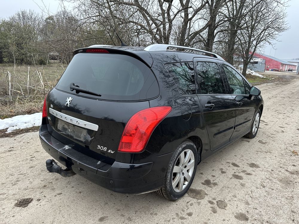 Peugeot 308SW 2.0HDI на части