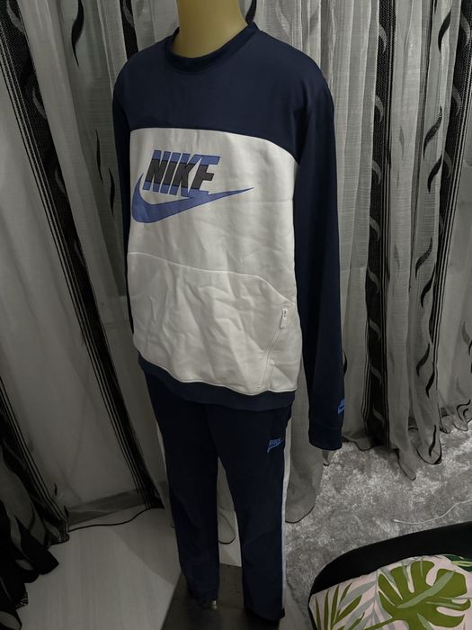 Nike анцузи