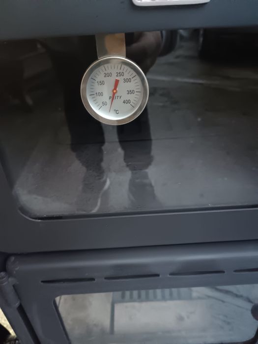 Semineu cu cuptor, folosit de 3 ori