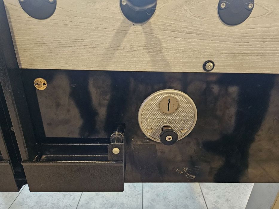 Джага / футболна маса-голяма,без забележки