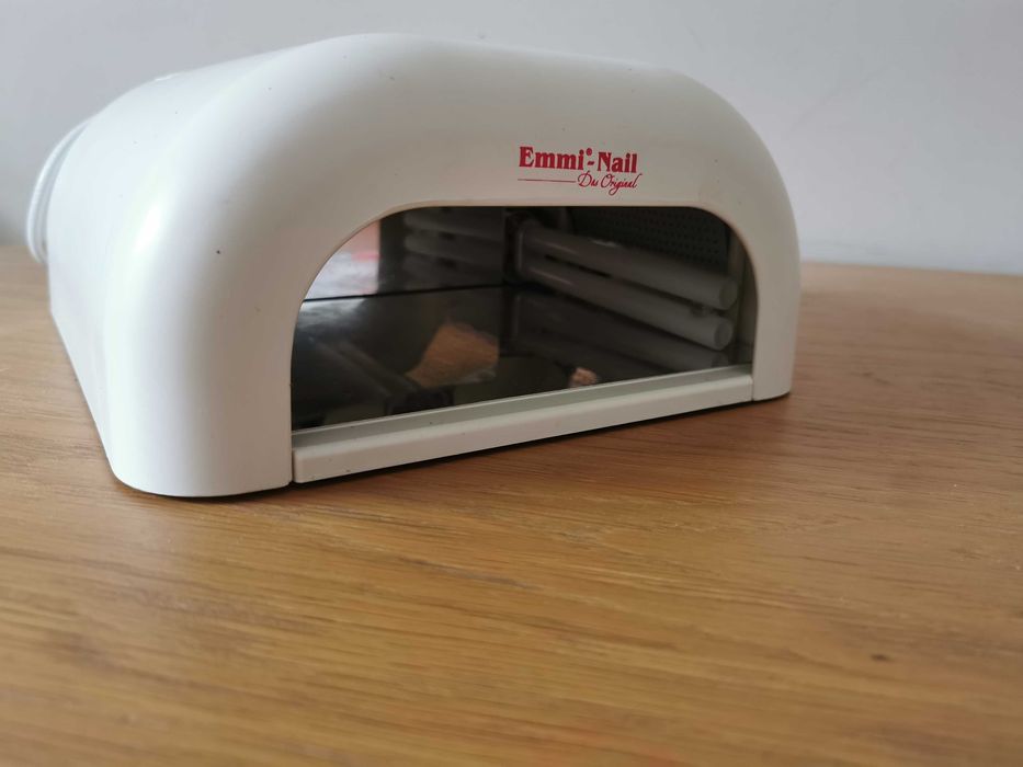 Emmi-nail Classic UV-уредба за втвърдяване на гел лак