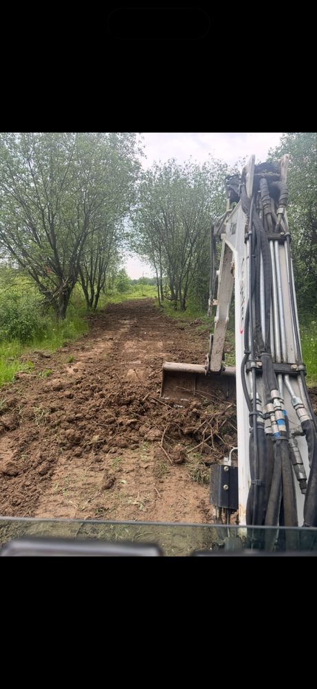 Escavator 3.5t - sapaturi, fundatii, nivelari, Botosani, Corni