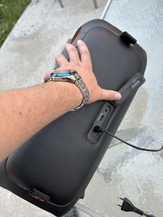 Vand Boxa Portabila JBL Party On The Go