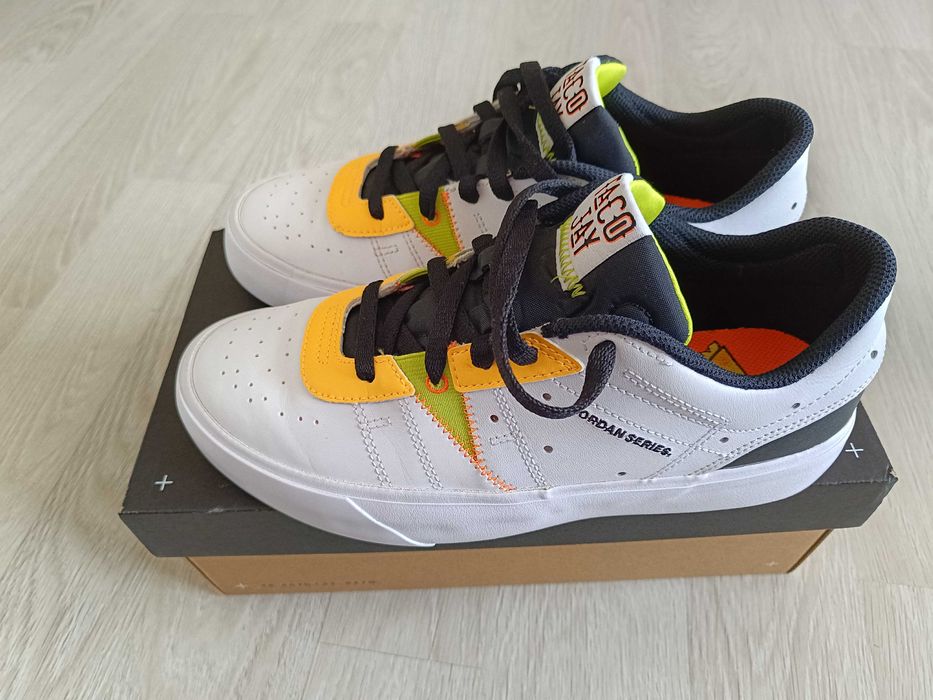 Оригинални маратонки  JORDAN TATUM PE