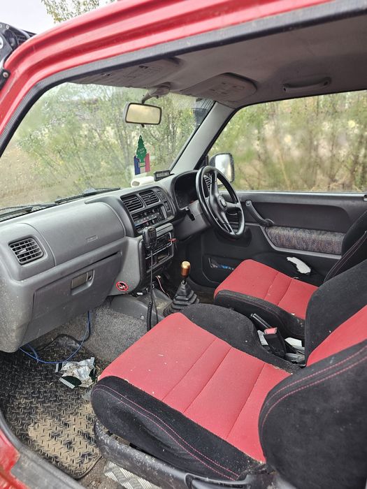 Suzuki Jimny pregătit de OFFROAD