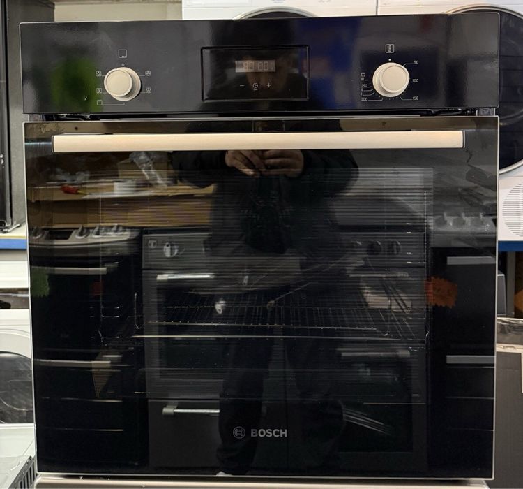 Фурна за вграждане BOSCH SERIES 2 - BLACK