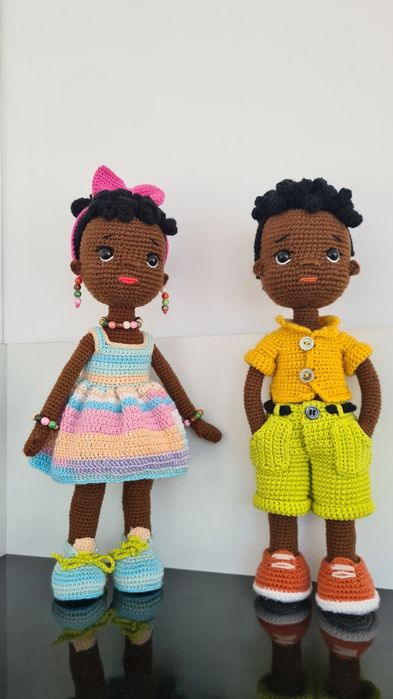 Vând păpuși crosetate manual