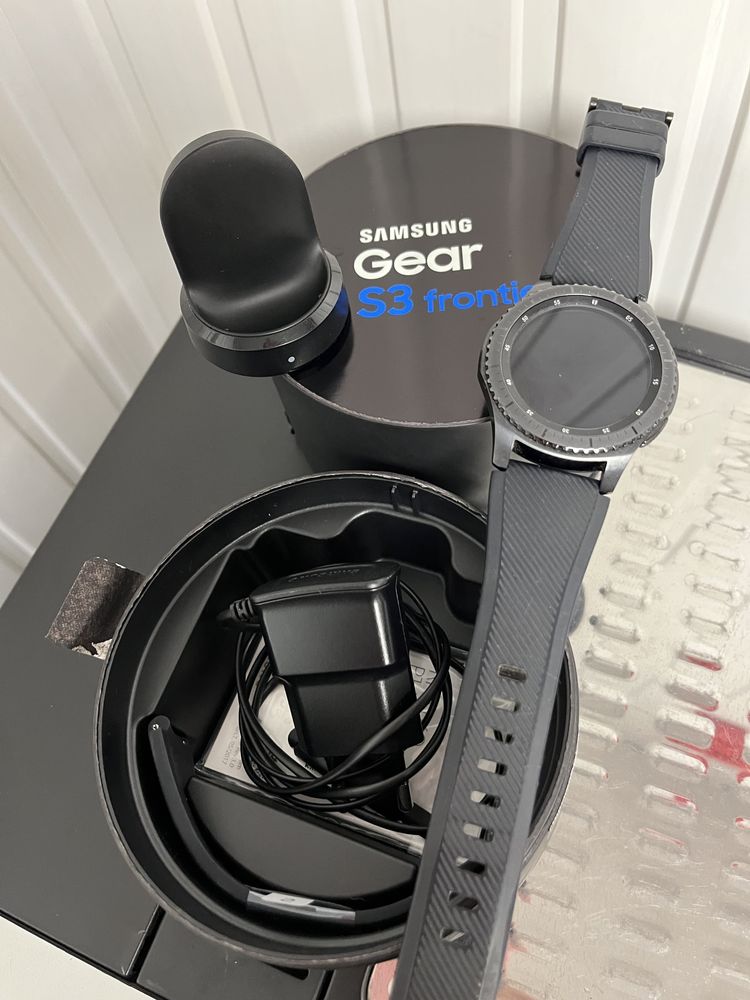 Samsung gear S3 frontier