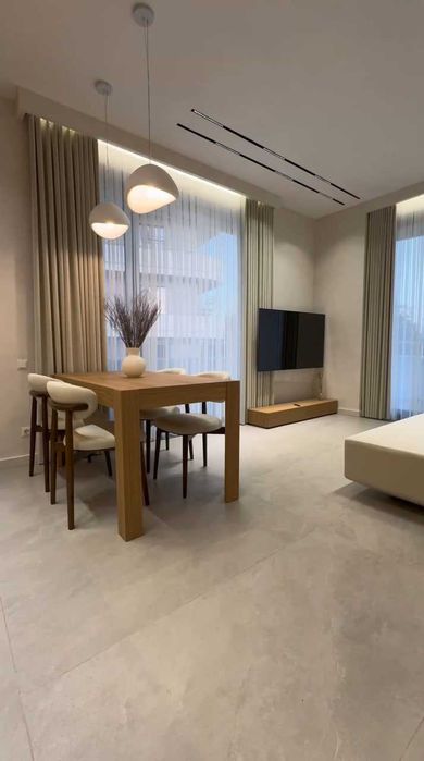 Авторский проект, 4-к студия Infinity, 88 м², 3этаж, центр города Ц`