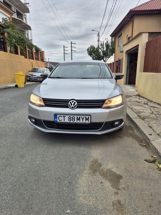Ofer spre vanzare vw jetta