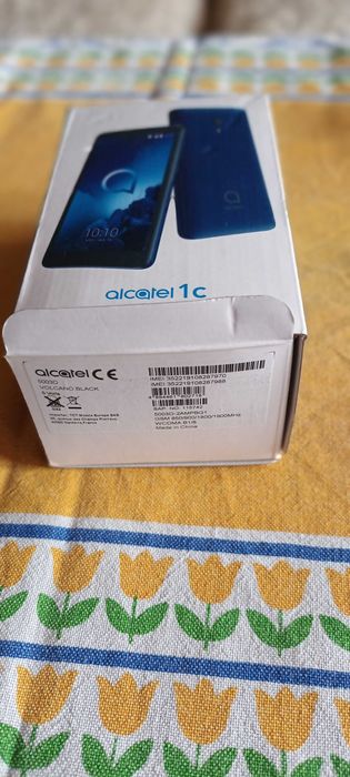 Продавам телефон Alcatel 1C 2019