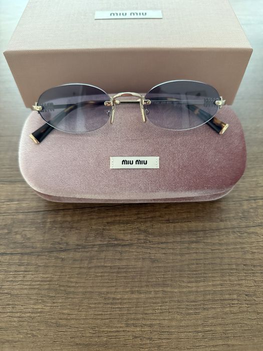 Слънчеви очила Miu Miu