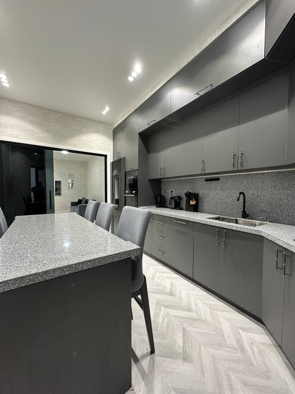 Продается 4х ком квартира, ЖК Дархан Авеню, ор-р: Муз-ная школа, 106м²