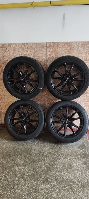 Roți iarnă Skoda/jante/anvelope iarnă 235/50/19/Continental/dot2023/Vw