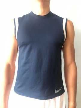 Спортен потник Nike Sphere (M)