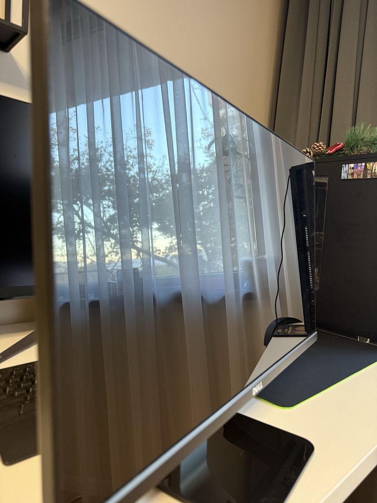 Монитор DELL 21 inch