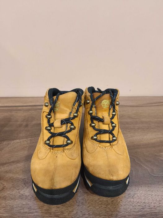 Оригинални маратонки Nike и Timberland