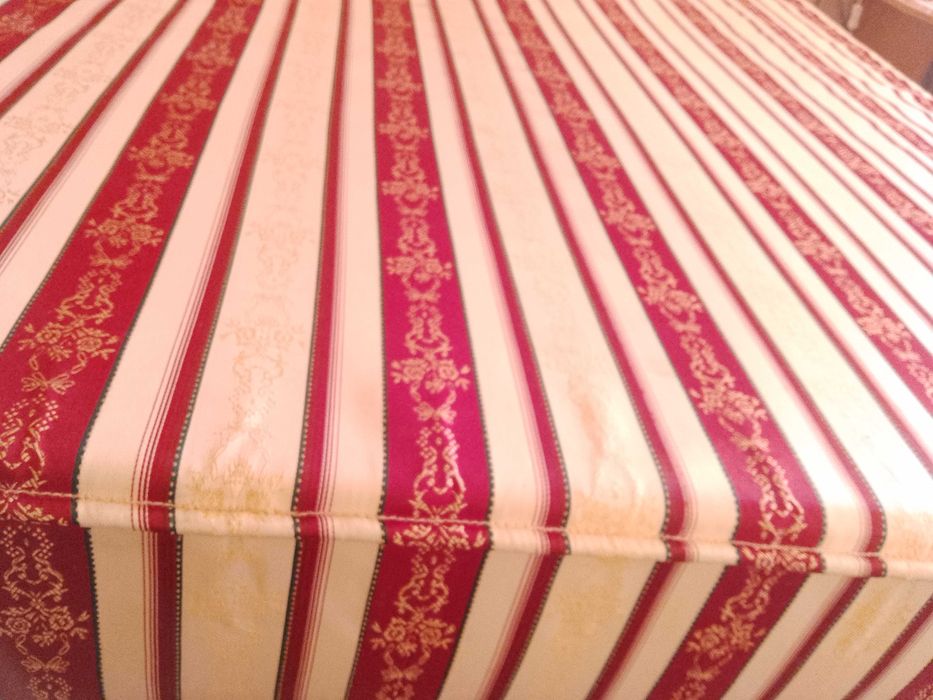 ПРОДАВАМ  нов матрак 160 /190  в гаранция