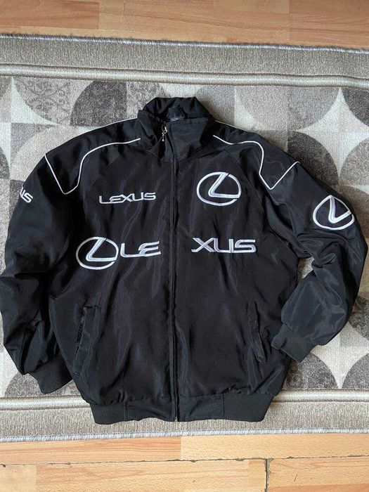 Vând geaca Lexus mărimea M
